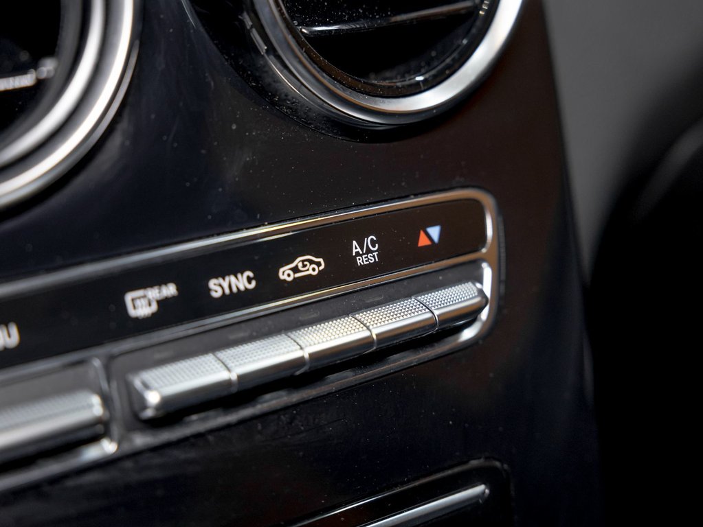 Mercedes-Benz GLC  2022 à St-Jérôme, Québec - 22 - w1024h768px