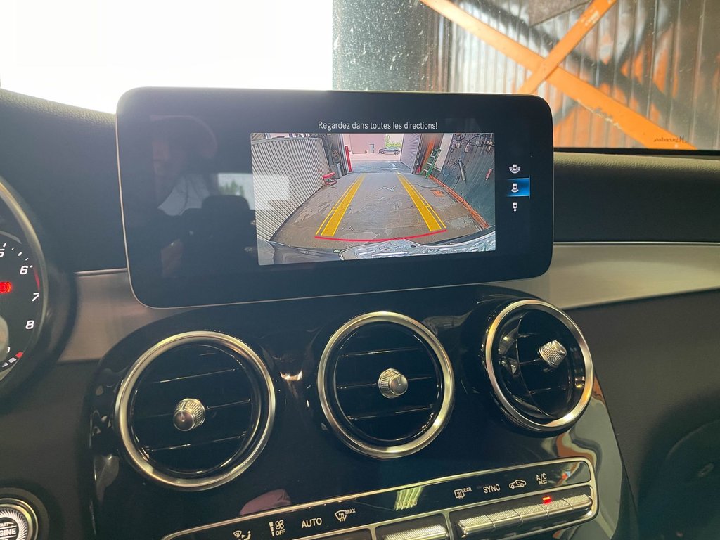 Mercedes-Benz GLC  2022 à St-Jérôme, Québec - 12 - w1024h768px