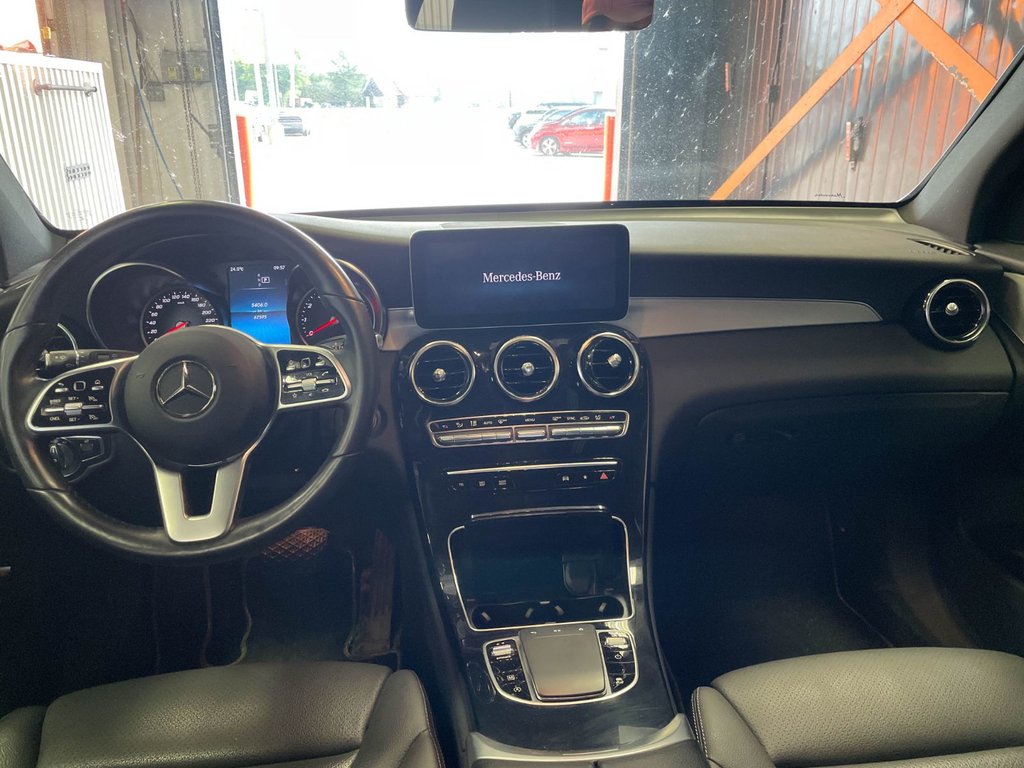 Mercedes-Benz GLC  2022 à St-Jérôme, Québec - 9 - w1024h768px