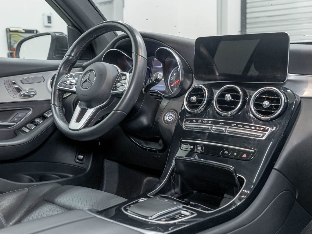Mercedes-Benz GLC  2022 à St-Jérôme, Québec - 27 - w1024h768px