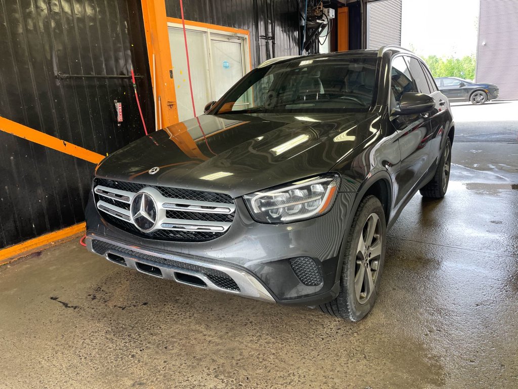 Mercedes-Benz GLC  2022 à St-Jérôme, Québec - 1 - w1024h768px