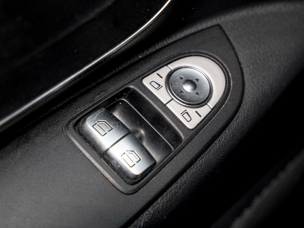 Mercedes-Benz Metris Passenger Van  2018 à St-Jérôme, Québec - 22 - w1024h768px