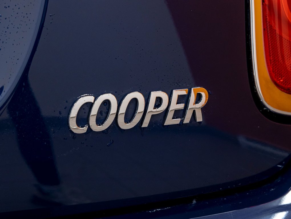 2016 MINI Cooper Hardtop in St-Jérôme, Quebec - 28 - w1024h768px
