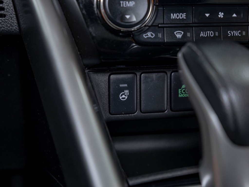 2020 Mitsubishi Eclipse Cross in St-Jérôme, Quebec - 25 - w1024h768px