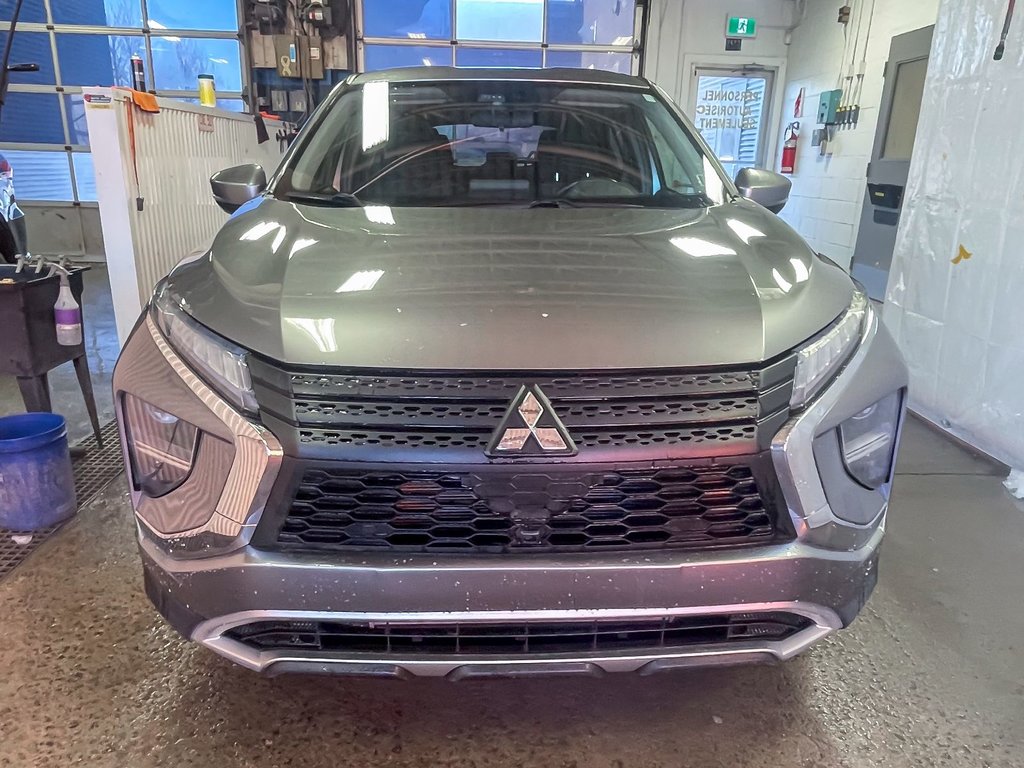 2022 Mitsubishi ECLIPSE CROSS in St-Jérôme, Quebec - 4 - w1024h768px