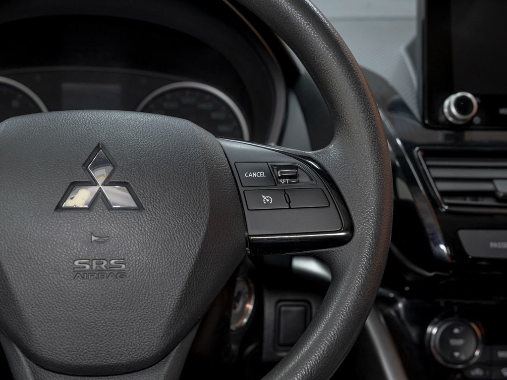 2022 Mitsubishi ECLIPSE CROSS in St-Jérôme, Quebec - 15 - w1024h768px