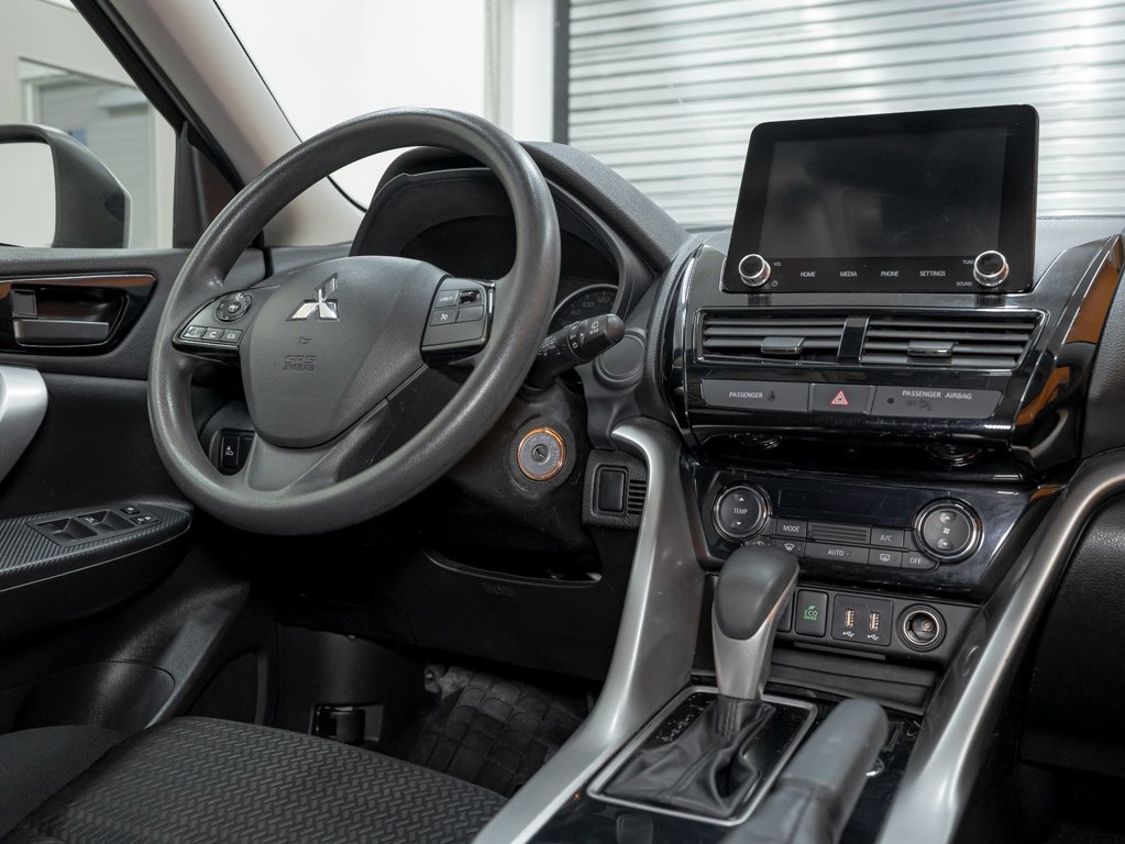 2022 Mitsubishi ECLIPSE CROSS in St-Jérôme, Quebec - 24 - w1024h768px