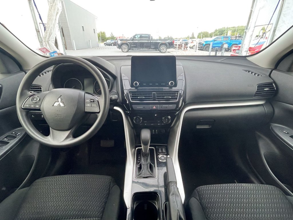 2022 Mitsubishi ECLIPSE CROSS in St-Jérôme, Quebec - 10 - w1024h768px