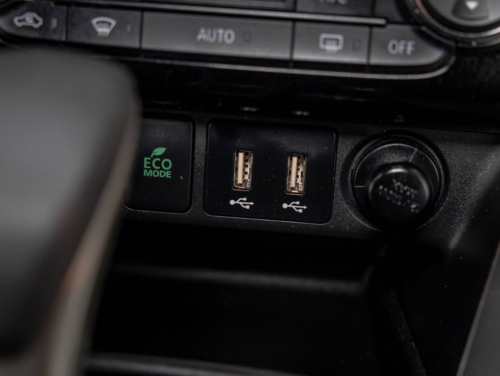 Mitsubishi ECLIPSE CROSS  2022 à St-Jérôme, Québec - 21 - w1024h768px