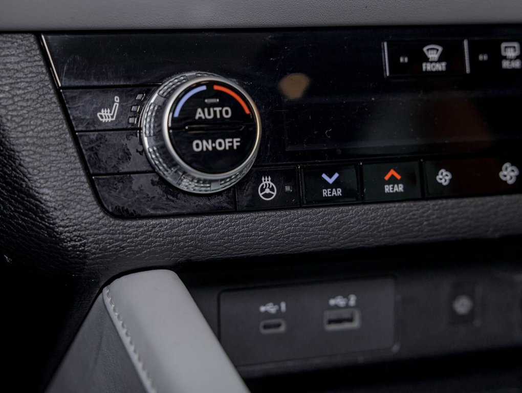 Mitsubishi OUTLANDER PHEV  2023 à St-Jérôme, Québec - 22 - w1024h768px