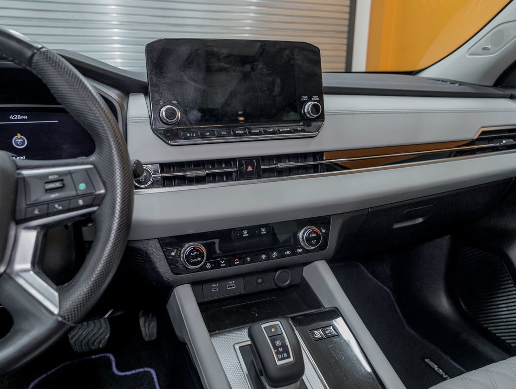 Mitsubishi OUTLANDER PHEV  2023 à St-Jérôme, Québec - 21 - w1024h768px