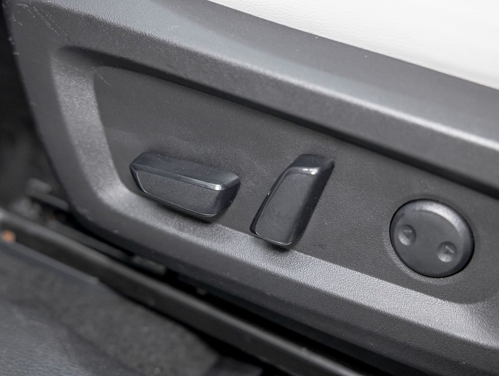 Mitsubishi Outlander PHEV  2023 à St-Jérôme, Québec - 27 - w1024h768px