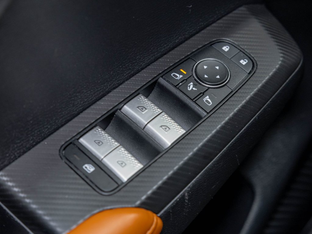 Mitsubishi Outlander PHEV  2023 à St-Jérôme, Québec - 27 - w1024h768px