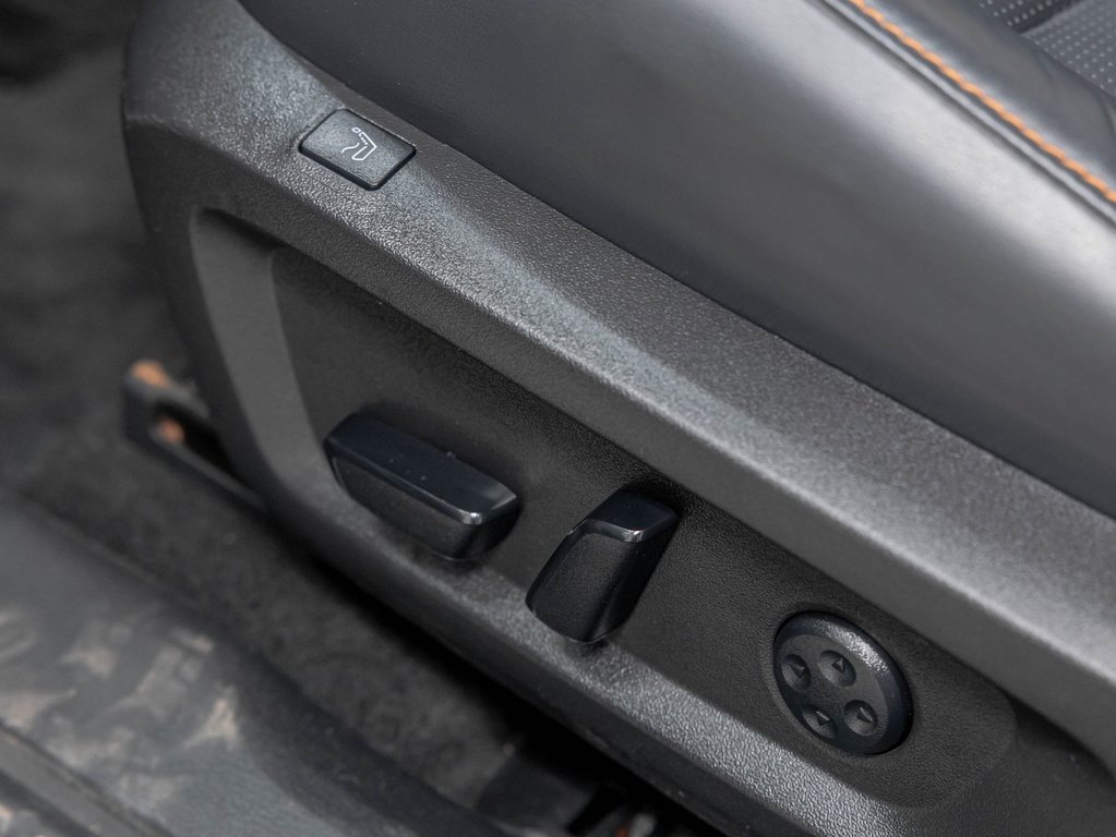 Mitsubishi Outlander PHEV  2023 à St-Jérôme, Québec - 25 - w1024h768px