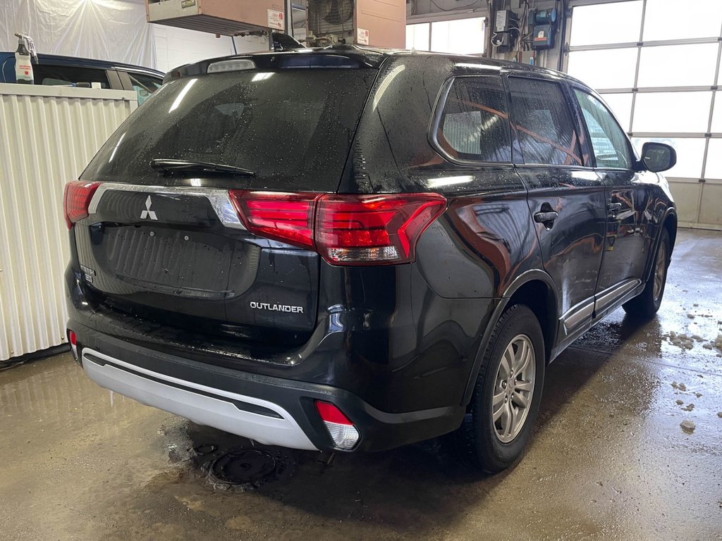 2019 Mitsubishi Outlander in St-Jérôme, Quebec - 8 - w1024h768px