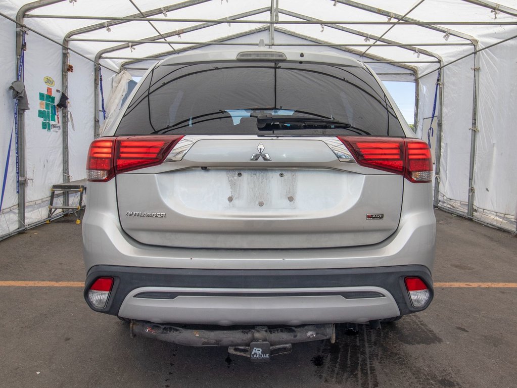 2020 Mitsubishi Outlander in St-Jérôme, Quebec - 6 - w1024h768px