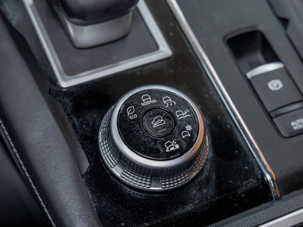 Mitsubishi Outlander  2023 à St-Jérôme, Québec - 23 - w1024h768px