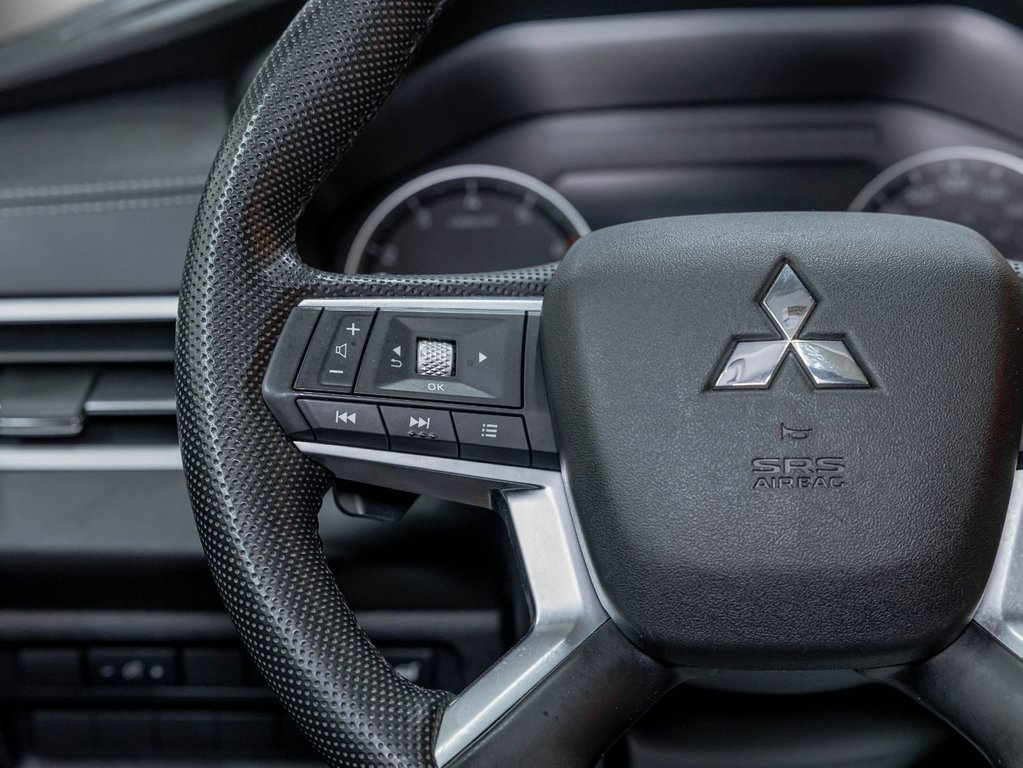 Mitsubishi Outlander  2023 à St-Jérôme, Québec - 15 - w1024h768px