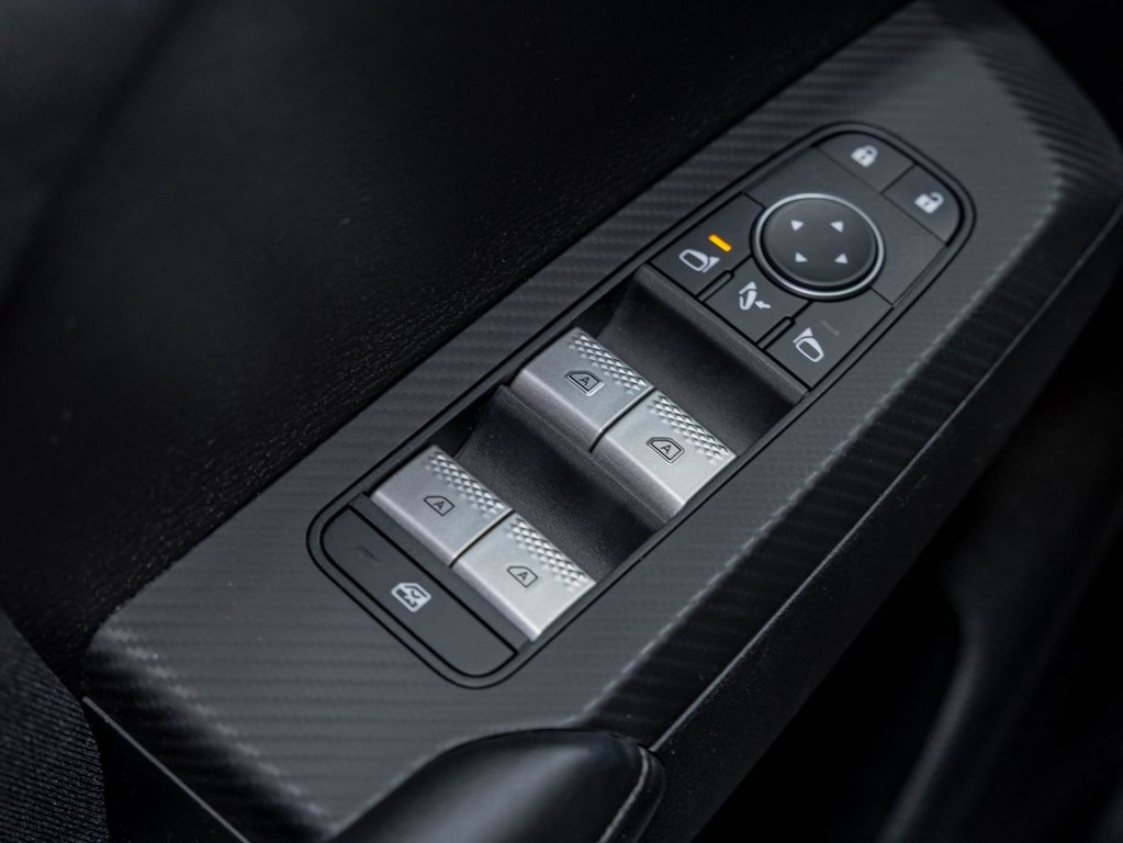 Mitsubishi Outlander  2023 à St-Jérôme, Québec - 24 - w1024h768px