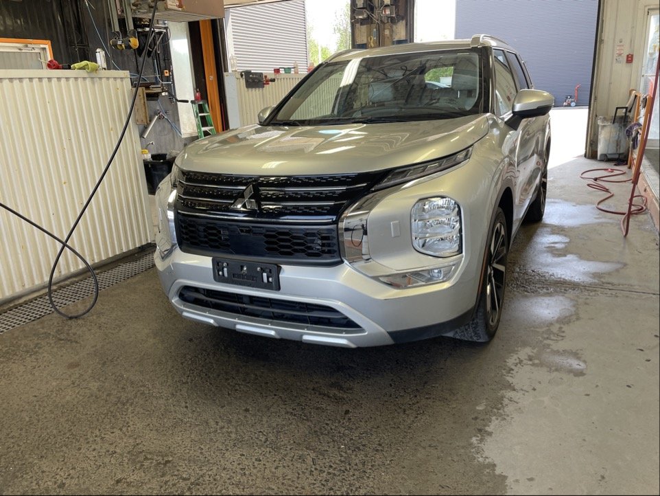 Mitsubishi Outlander  2023 à St-Jérôme, Québec - 1 - w1024h768px