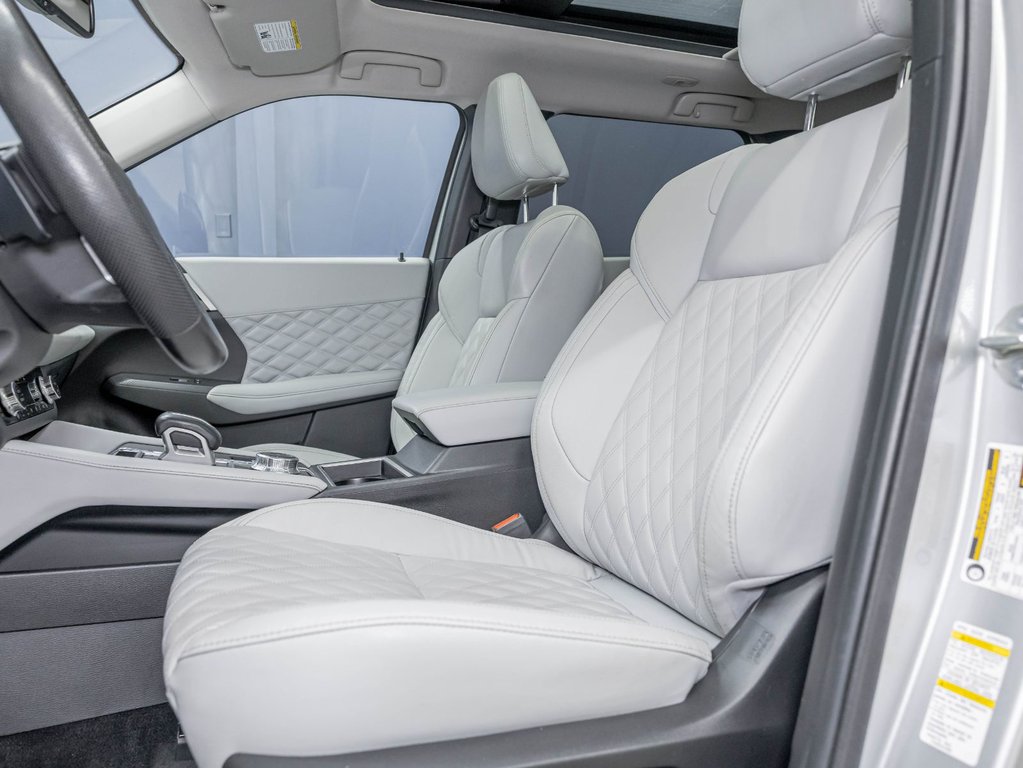 Mitsubishi Outlander  2023 à St-Jérôme, Québec - 11 - w1024h768px