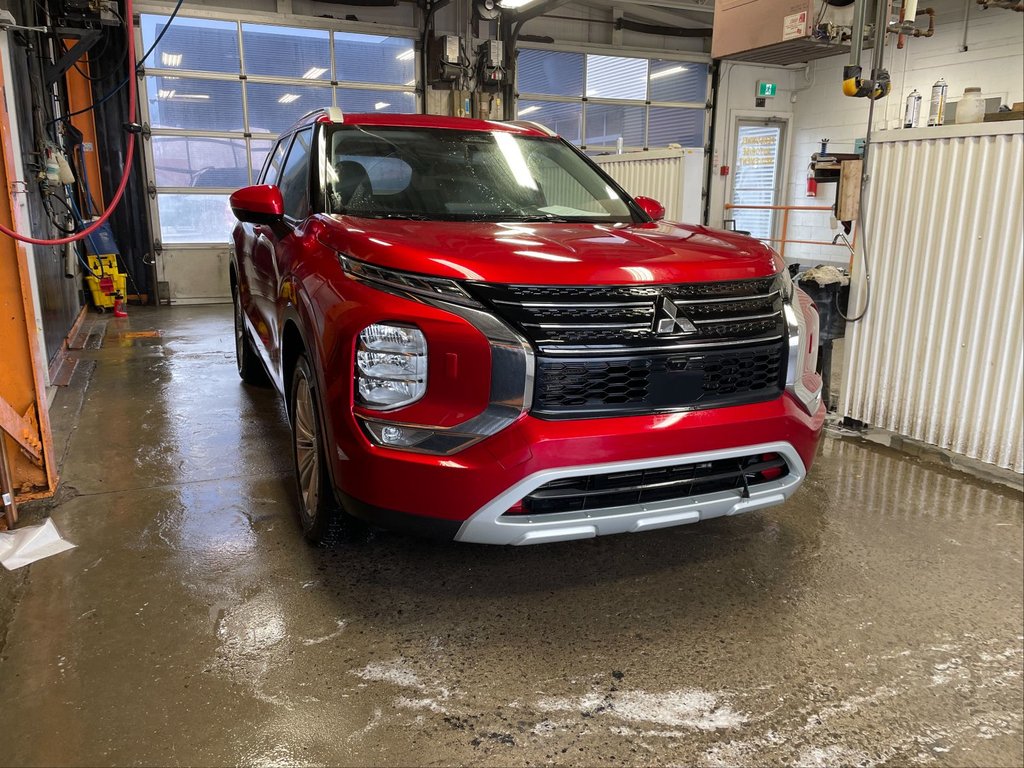 2024 Mitsubishi Outlander in St-Jérôme, Quebec - 1 - w1024h768px