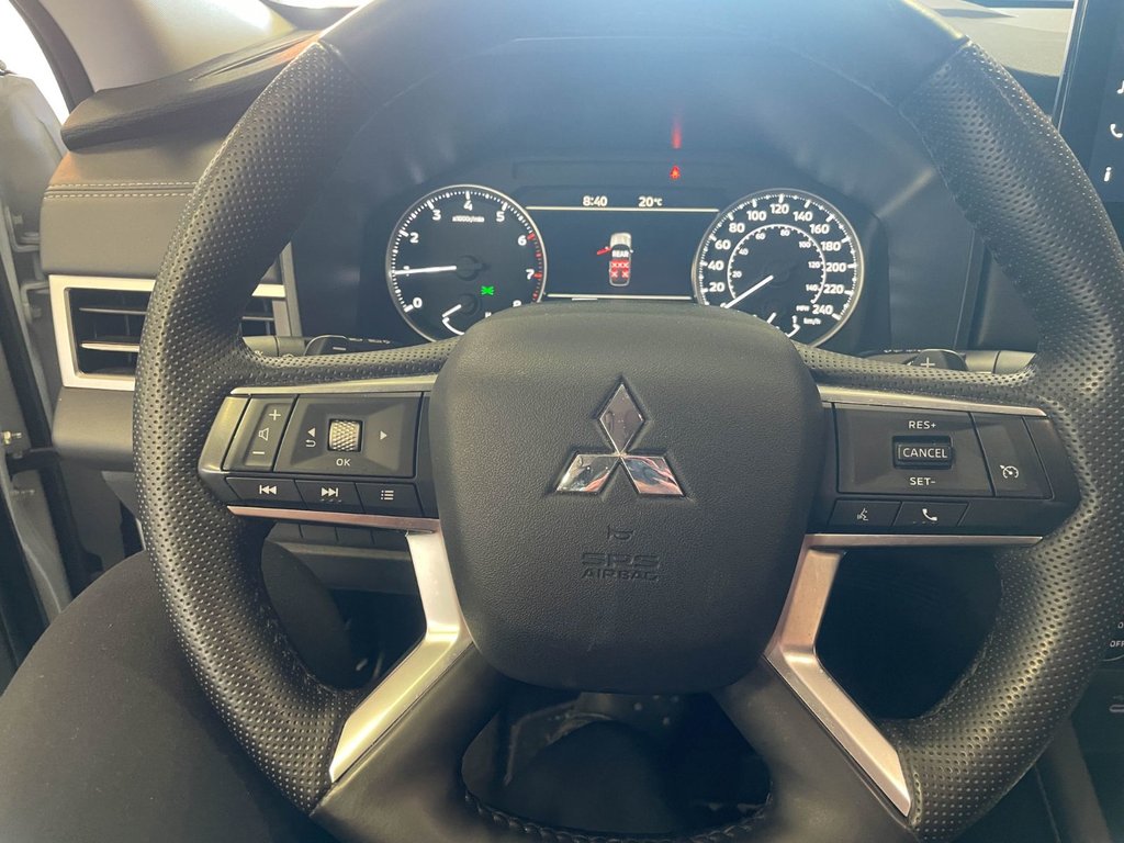 Mitsubishi Outlander  2025 à St-Jérôme, Québec - 16 - w1024h768px
