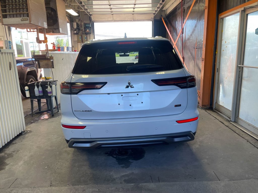 Mitsubishi Outlander  2025 à St-Jérôme, Québec - 8 - w1024h768px