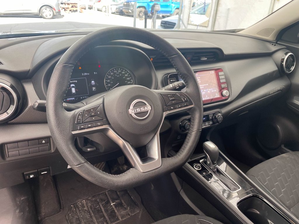 Nissan Kicks  2024 à St-Jérôme, Québec - 3 - w1024h768px