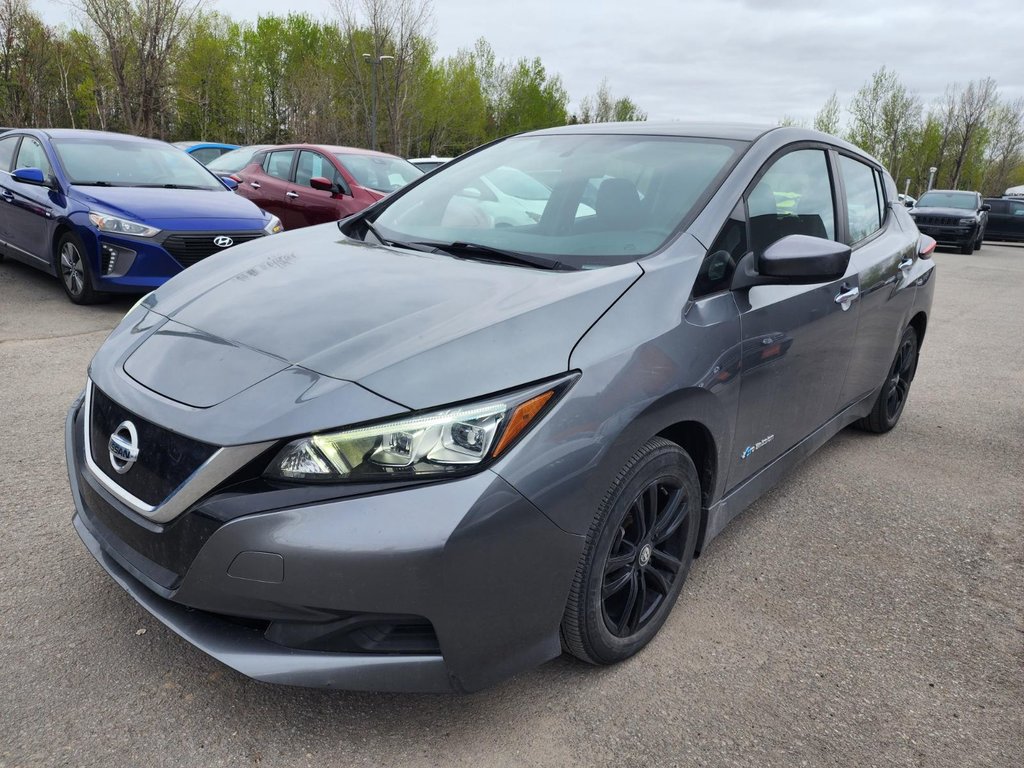 2019 Nissan Leaf in St-Jérôme, Quebec - 1 - w1024h768px