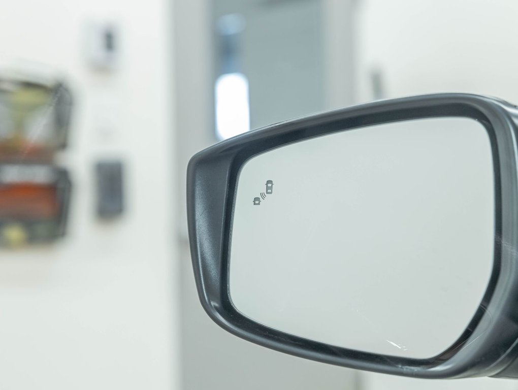 2023 Nissan LEAF in St-Jérôme, Quebec - 33 - w1024h768px