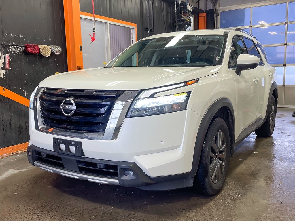 2023 Nissan Pathfinder in St-Jérôme, Quebec - 1 - w1024h768px