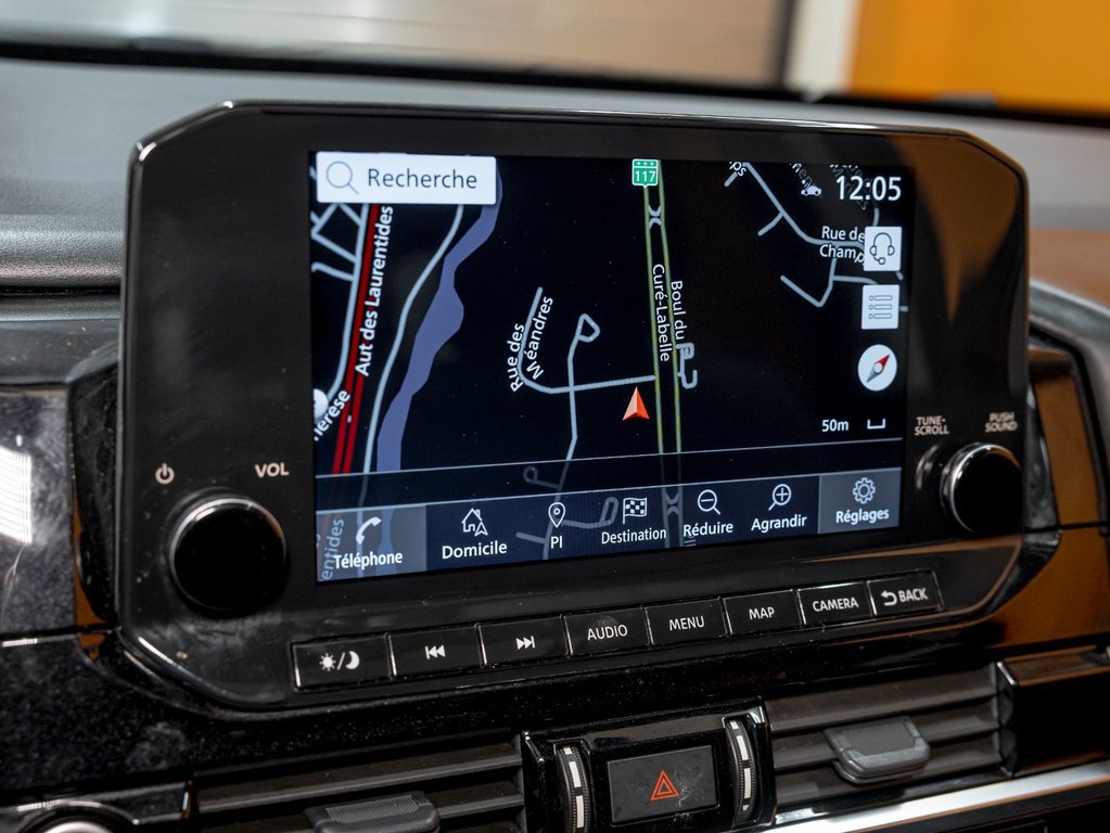 Nissan Pathfinder  2023 à St-Jérôme, Québec - 17 - w1024h768px