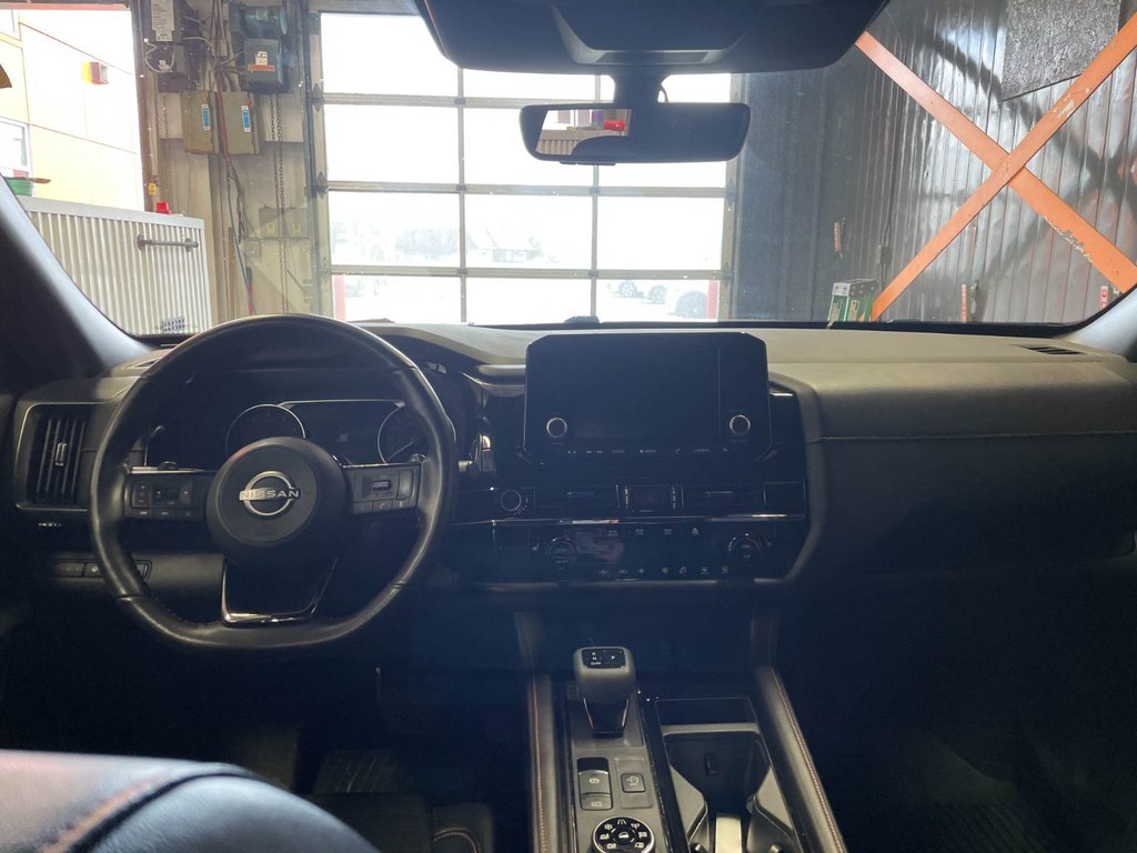 Nissan Pathfinder  2023 à St-Jérôme, Québec - 10 - w1024h768px