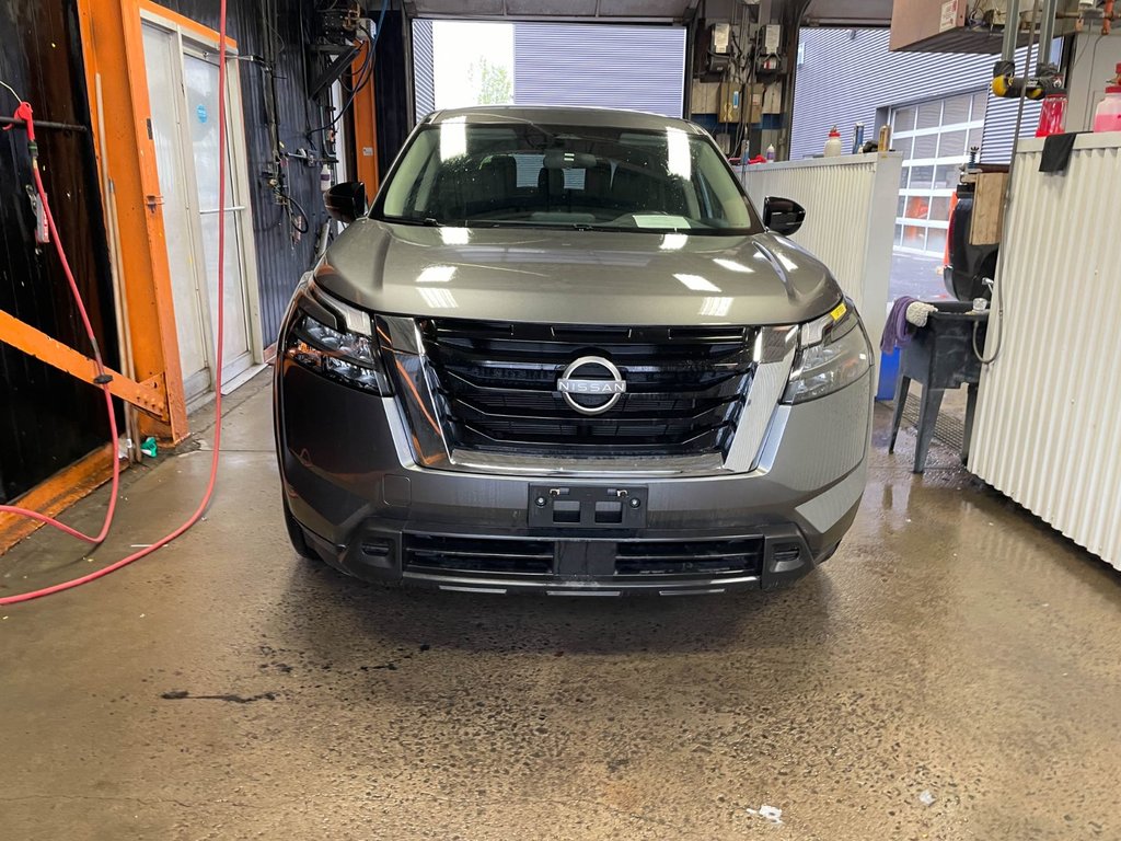 2023 Nissan Pathfinder in St-Jérôme, Quebec - 4 - w1024h768px