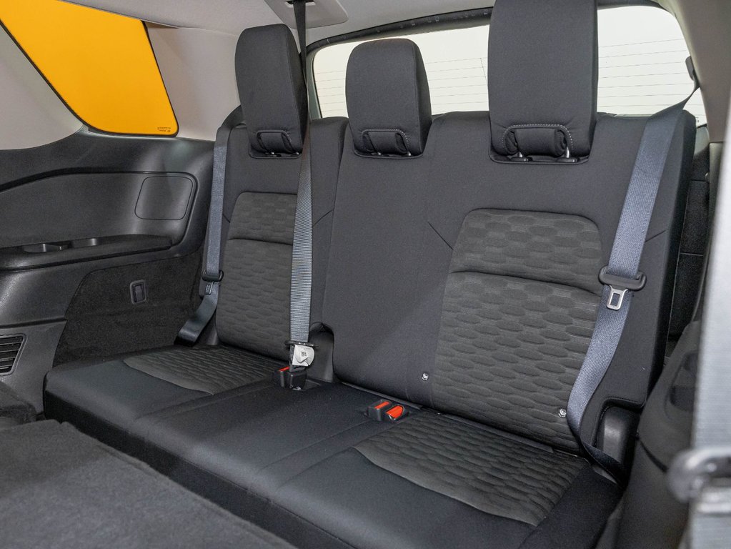 2023 Nissan Pathfinder in St-Jérôme, Quebec - 27 - w1024h768px