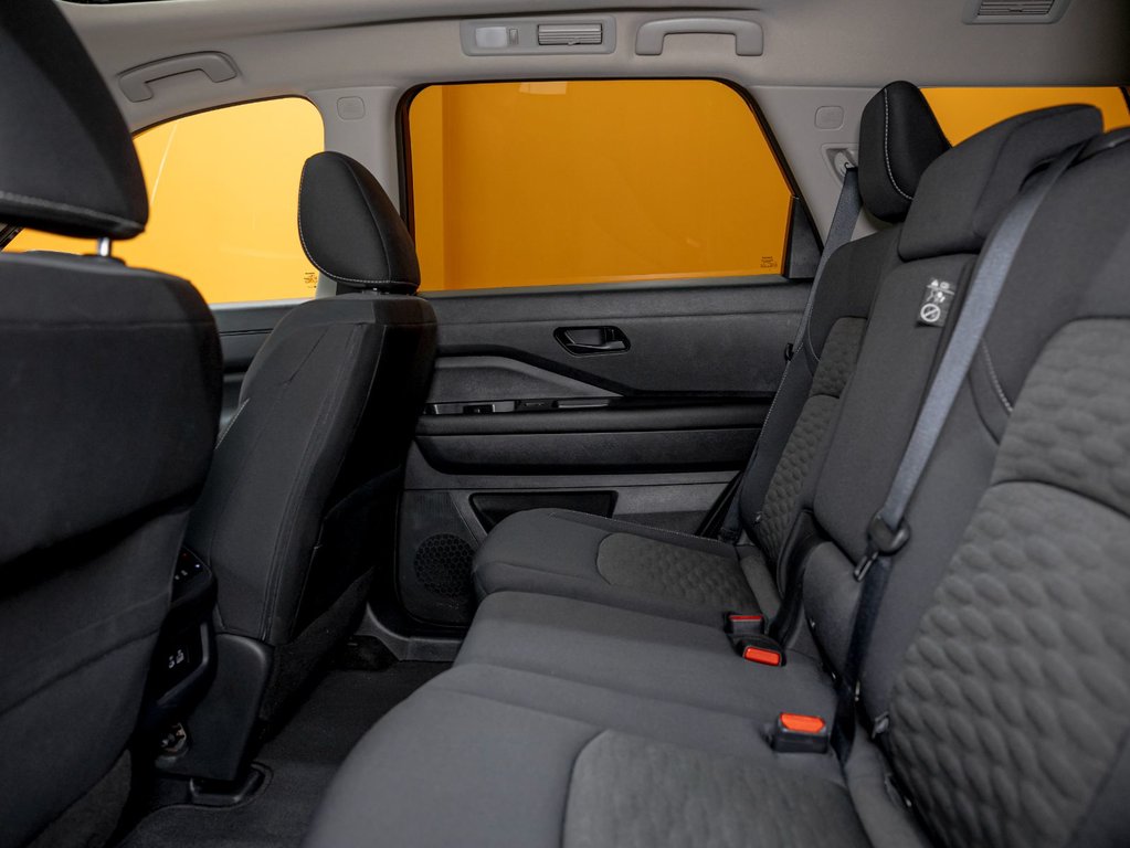 2024 Nissan Pathfinder in St-Jérôme, Quebec - 35 - w1024h768px