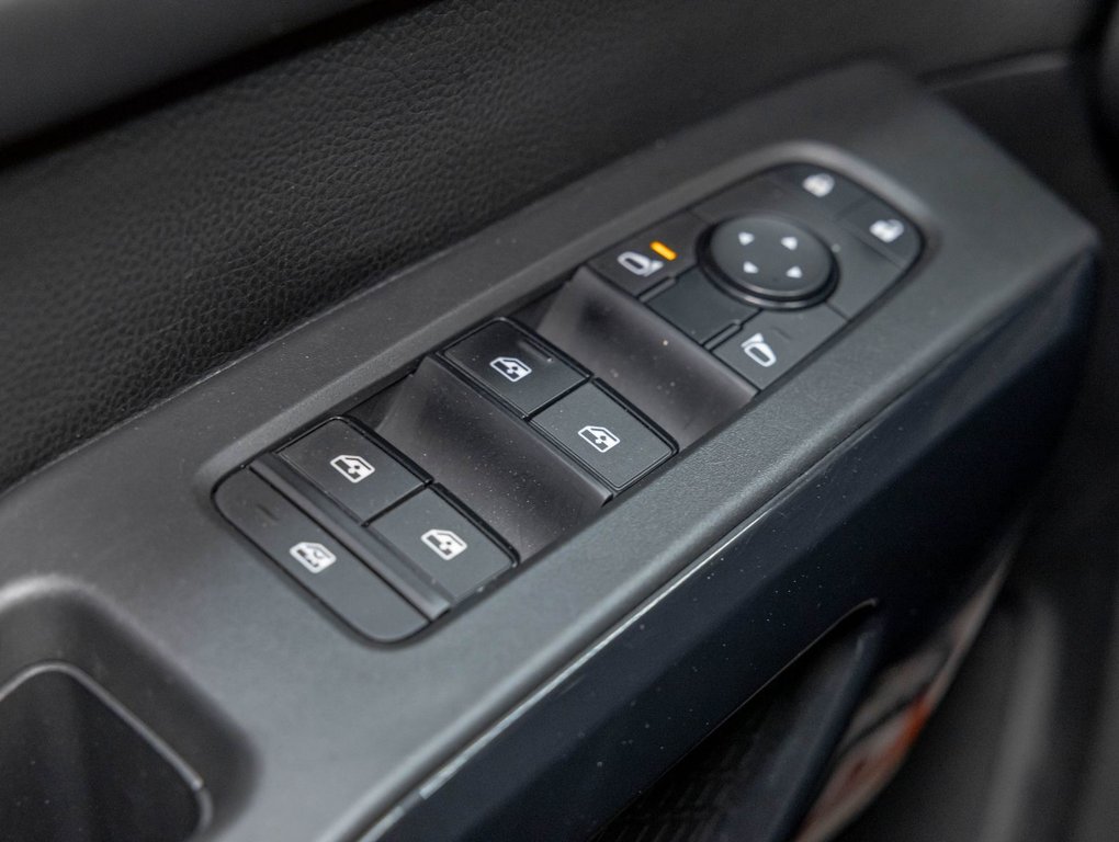 2024 Nissan Pathfinder in St-Jérôme, Quebec - 27 - w1024h768px