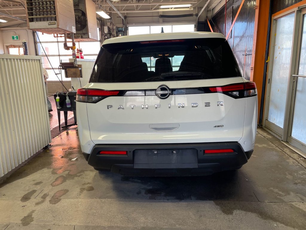 Nissan Pathfinder  2024 à St-Jérôme, Québec - 6 - w1024h768px