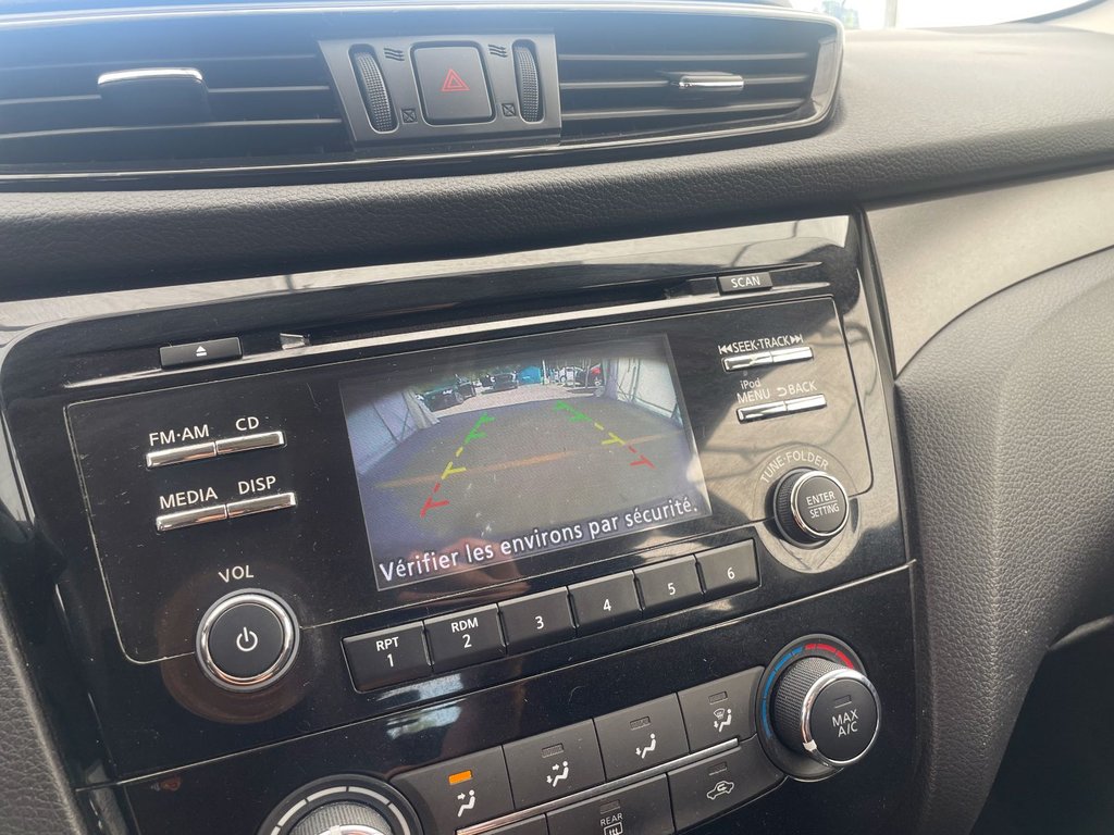 Nissan Qashqai  2018 à St-Jérôme, Québec - 13 - w1024h768px