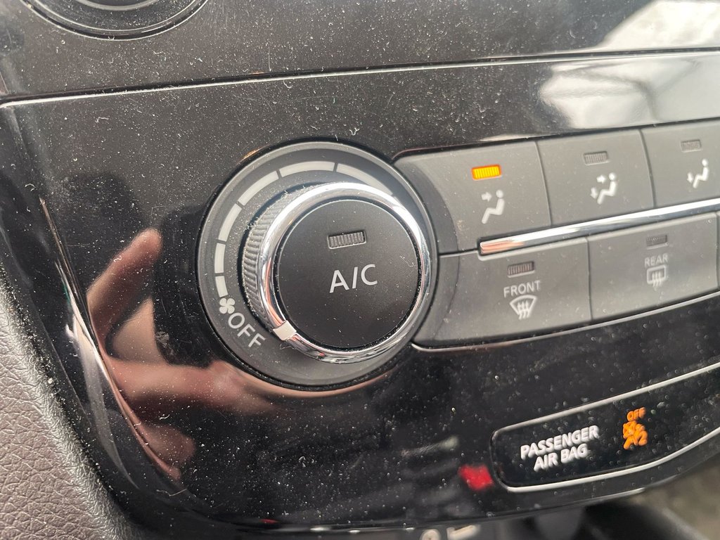 2019 Nissan Qashqai in St-Jérôme, Quebec - 14 - w1024h768px