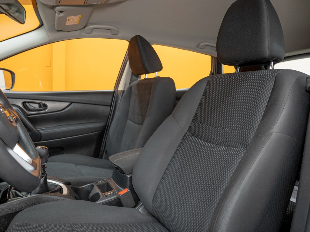 2019 Nissan Qashqai in St-Jérôme, Quebec - 10 - w1024h768px