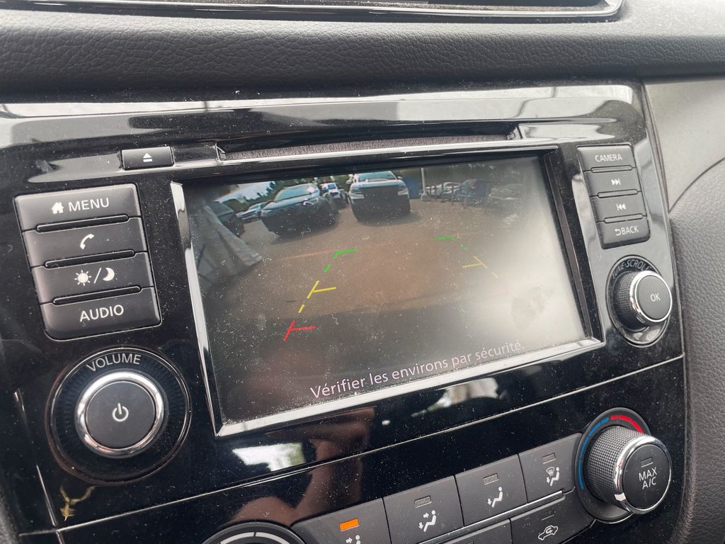 2019 Nissan Qashqai in St-Jérôme, Quebec - 13 - w1024h768px