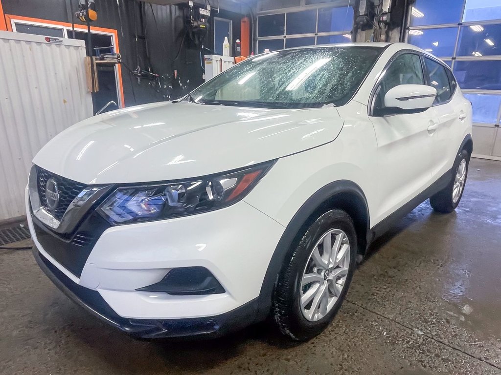 2021 Nissan Qashqai in St-Jérôme, Quebec - 1 - w1024h768px