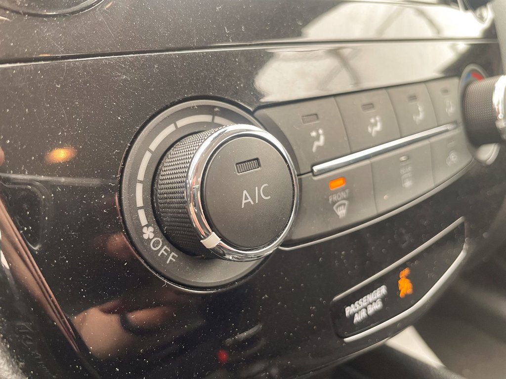 2021 Nissan Qashqai in St-Jérôme, Quebec - 13 - w1024h768px