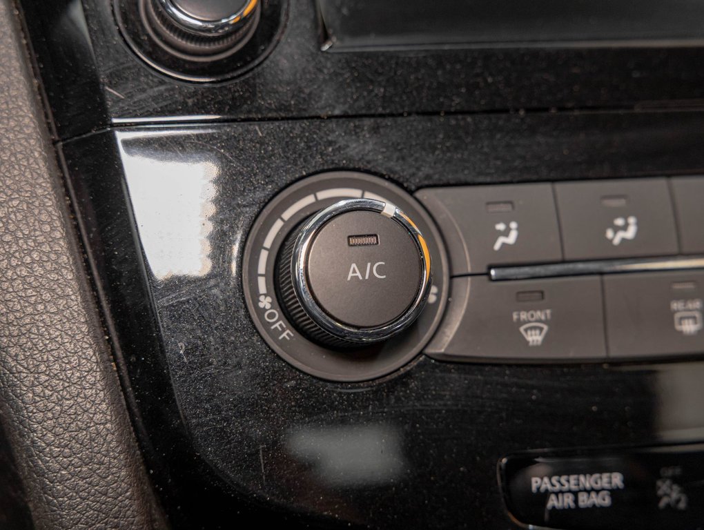 Nissan Qashqai  2023 à St-Jérôme, Québec - 20 - w1024h768px