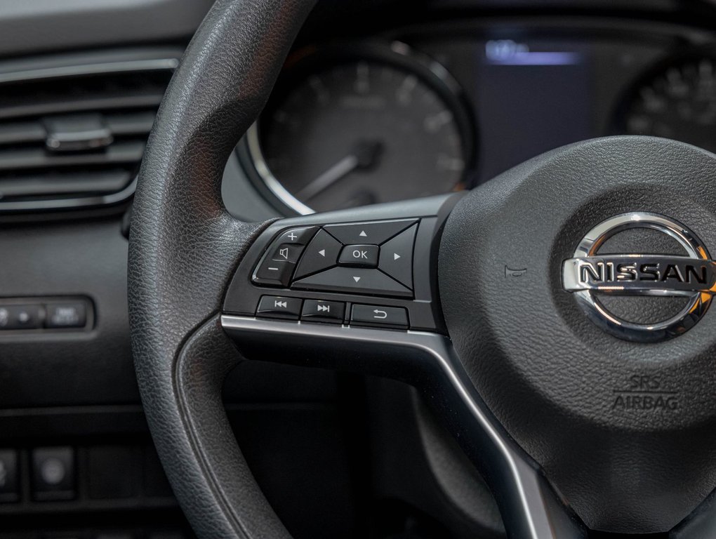 2023 Nissan Qashqai in St-Jérôme, Quebec - 14 - w1024h768px