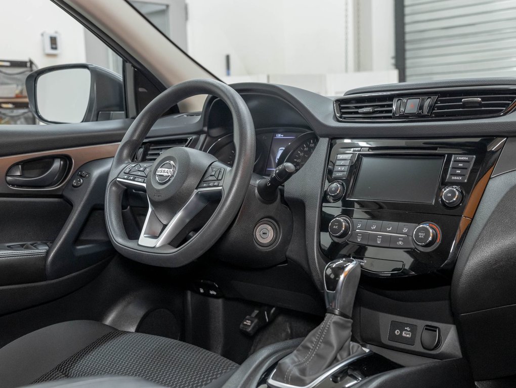 2023 Nissan Qashqai in St-Jérôme, Quebec - 25 - w1024h768px