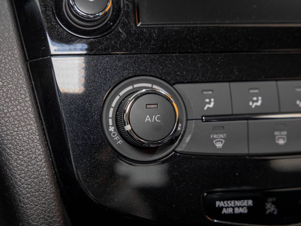 Nissan Qashqai  2023 à St-Jérôme, Québec - 17 - w1024h768px