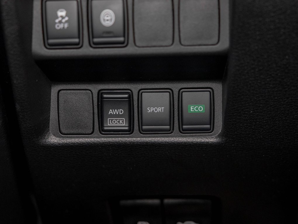 Nissan Qashqai  2023 à St-Jérôme, Québec - 20 - w1024h768px